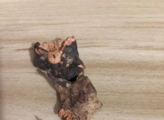 大家好，谁认识这是什么药